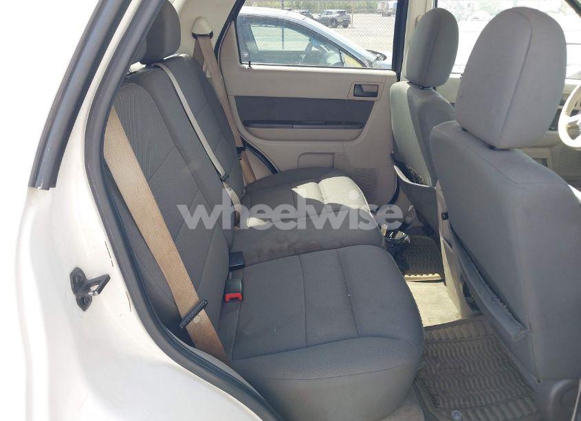 Photo 8 of 2010 Ford Escape XLT (VIN 1FMCU0D73AKB20336)