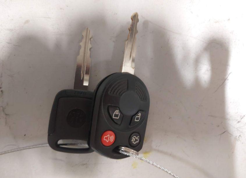 Photo 11 of 2010 Ford Escape XLT (VIN 1FMCU0D73AKC77056)