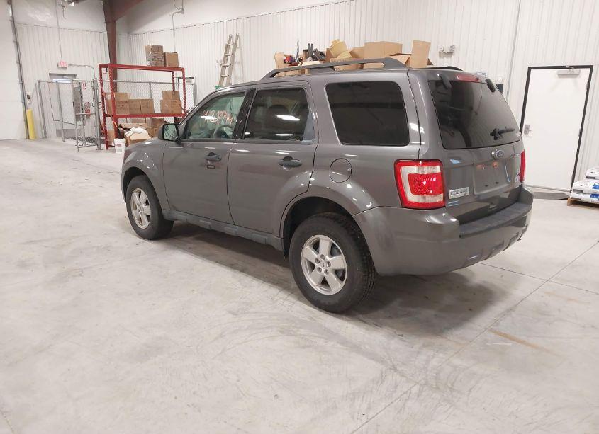 Photo 3 of 2010 Ford Escape XLT (VIN 1FMCU0D73AKC77056)