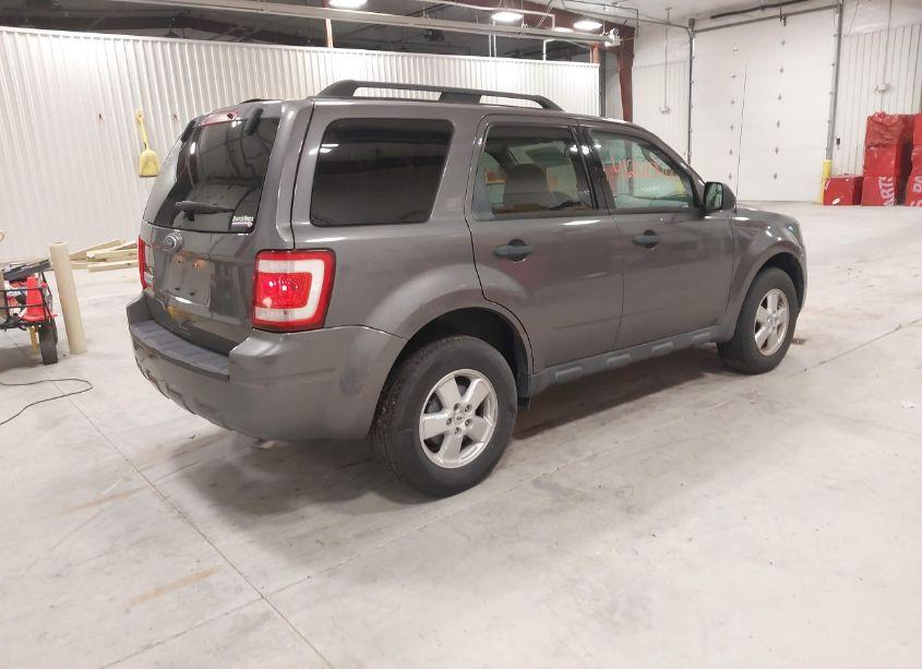 Photo 4 of 2010 Ford Escape XLT (VIN 1FMCU0D73AKC77056)