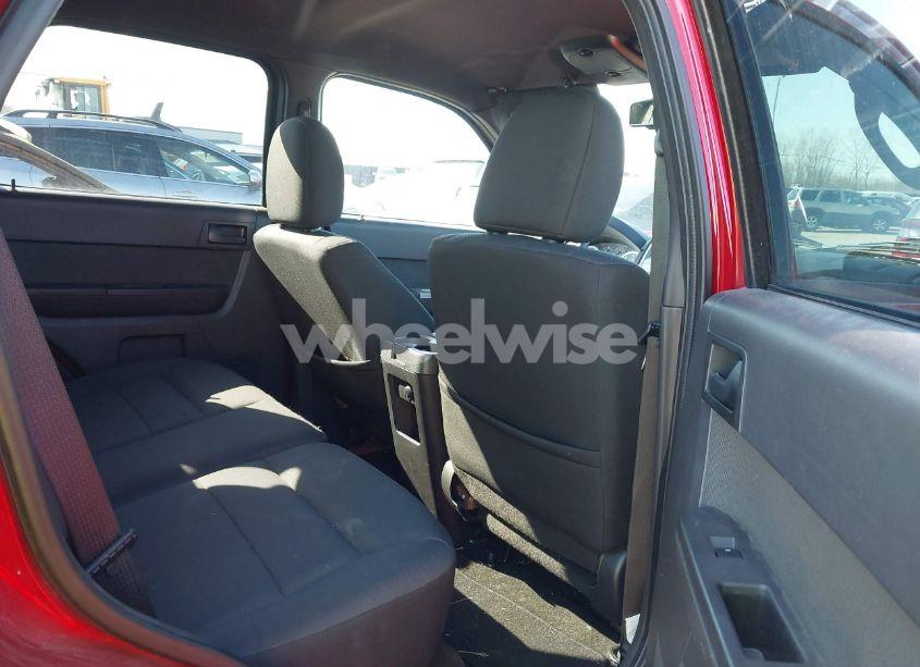 Photo 8 of 2010 Ford Escape XLT (VIN 1FMCU0D73AKD39247)