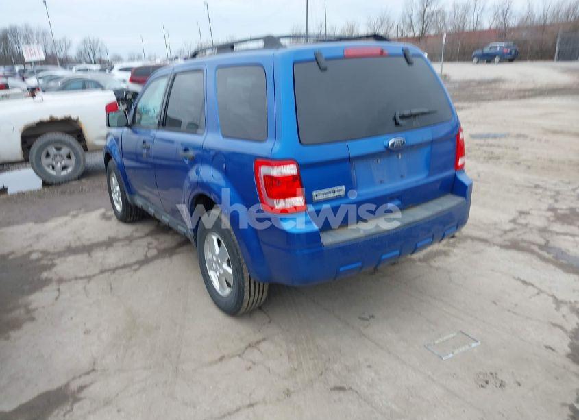 Photo 3 of 2011 Ford Escape XLT (VIN 1FMCU0D73BKA54596)