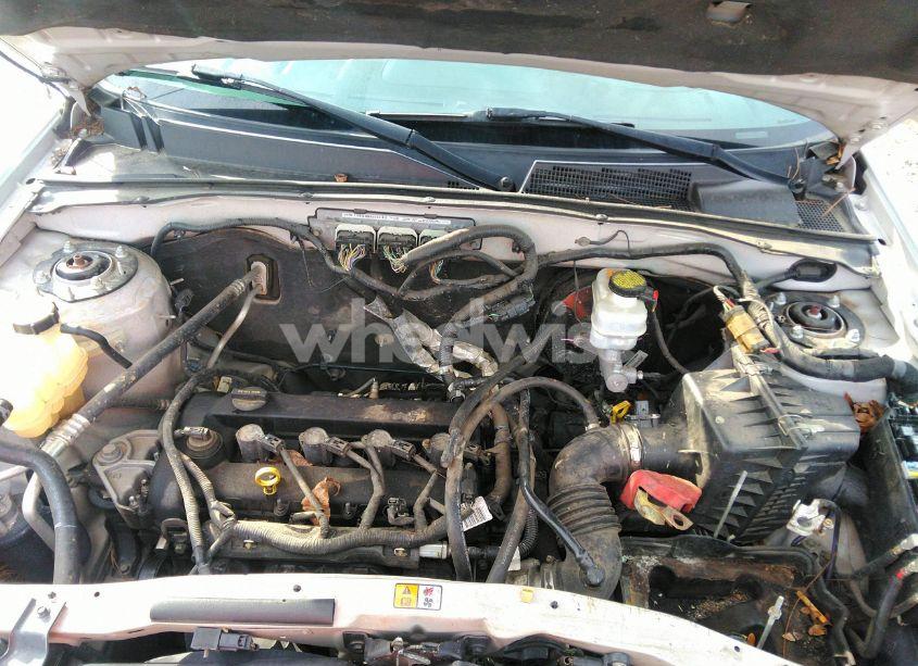 Photo 10 of 2011 Ford Escape XLT (VIN 1FMCU0D73BKA56669)