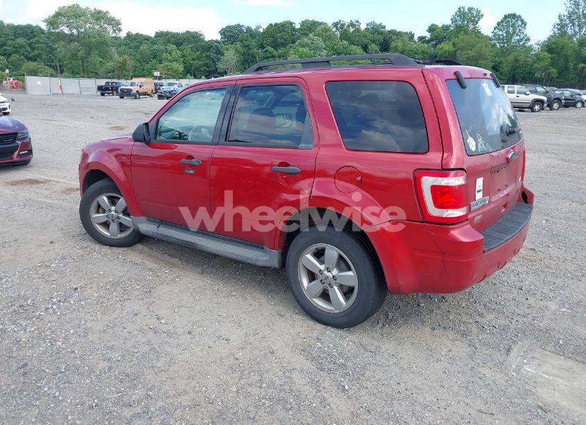 Photo 3 of 2011 Ford Escape XLT (VIN 1FMCU0D73BKB01223)