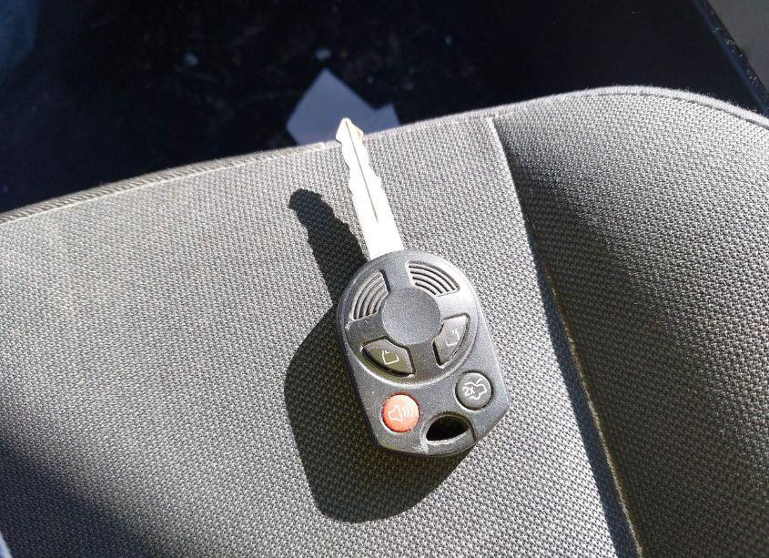 Photo 11 of 2011 Ford Escape XLT (VIN 1FMCU0D73BKC60713)