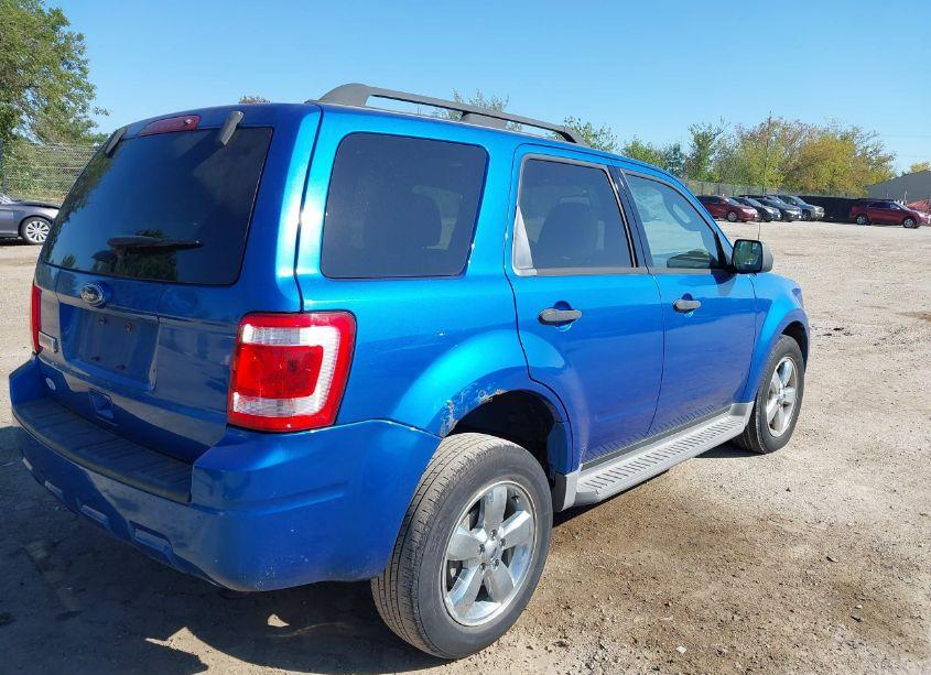 Photo 4 of 2011 Ford Escape XLT (VIN 1FMCU0D73BKC60713)