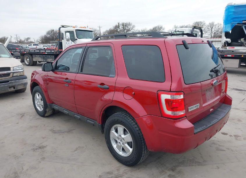 Photo 3 of 2012 Ford Escape XLT (VIN 1FMCU0D73CKA57838)