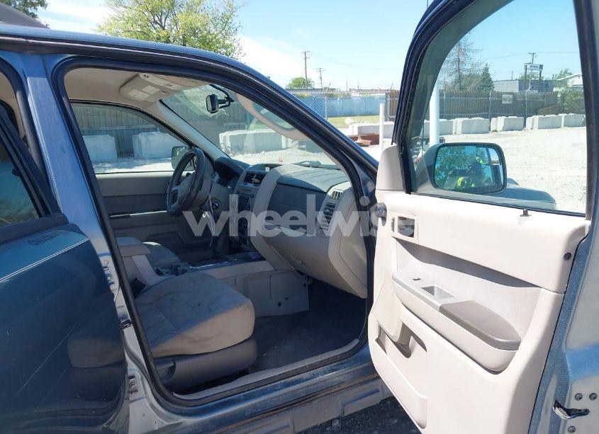 Photo 5 of 2012 Ford Escape XLT (VIN 1FMCU0D73CKB57521)