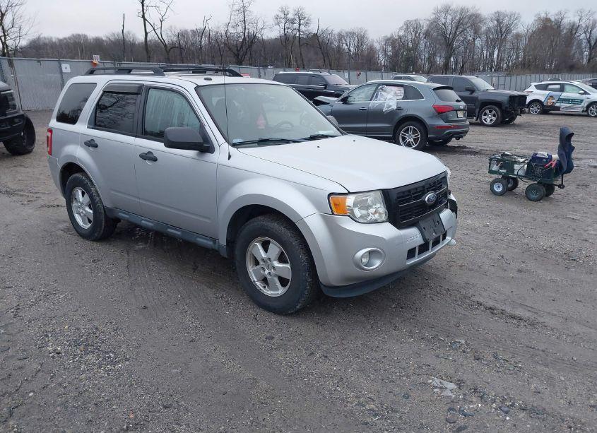 2012 Ford Escape XLT (VIN 1FMCU0D73CKC59174) main photo
