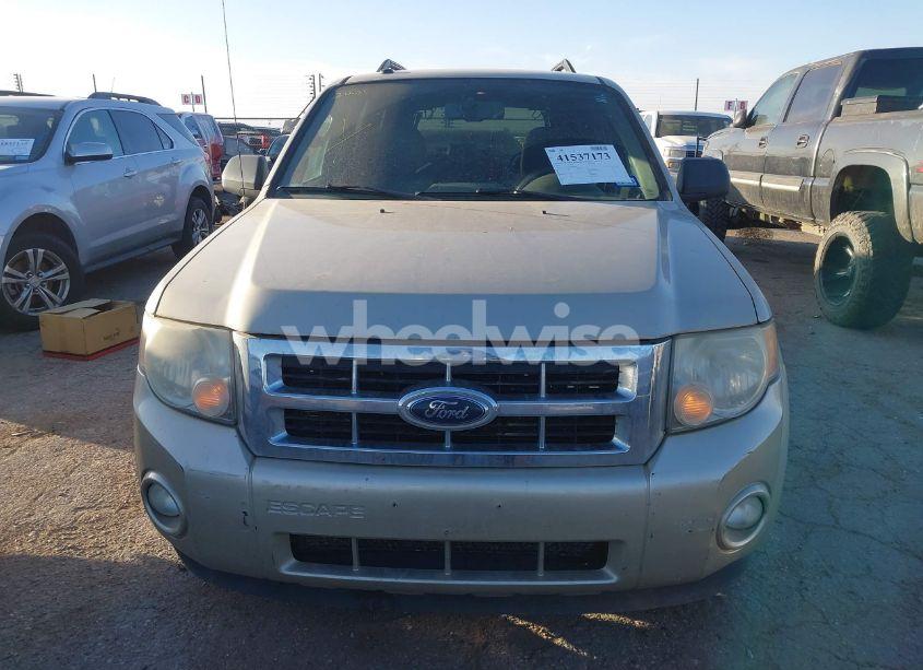 Photo 6 of 2010 Ford Escape XLT (VIN 1FMCU0D74AKA07950)