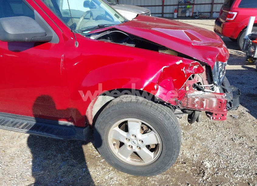 Photo 15 of 2010 Ford Escape XLT (VIN 1FMCU0D74AKA63306)