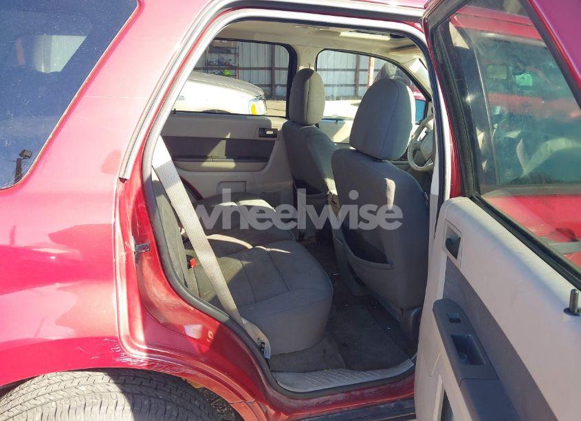 Photo 8 of 2010 Ford Escape XLT (VIN 1FMCU0D74AKA63306)