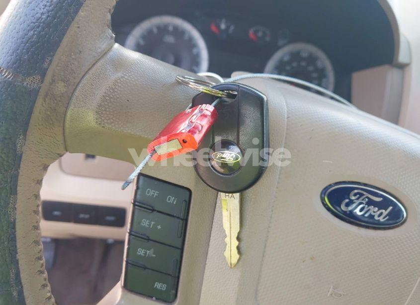 Photo 11 of 2010 Ford Escape XLT (VIN 1FMCU0D74AKA93423)