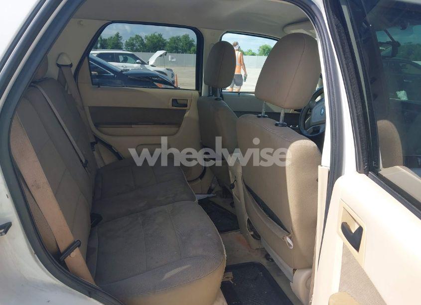 Photo 8 of 2010 Ford Escape XLT (VIN 1FMCU0D74AKA93423)