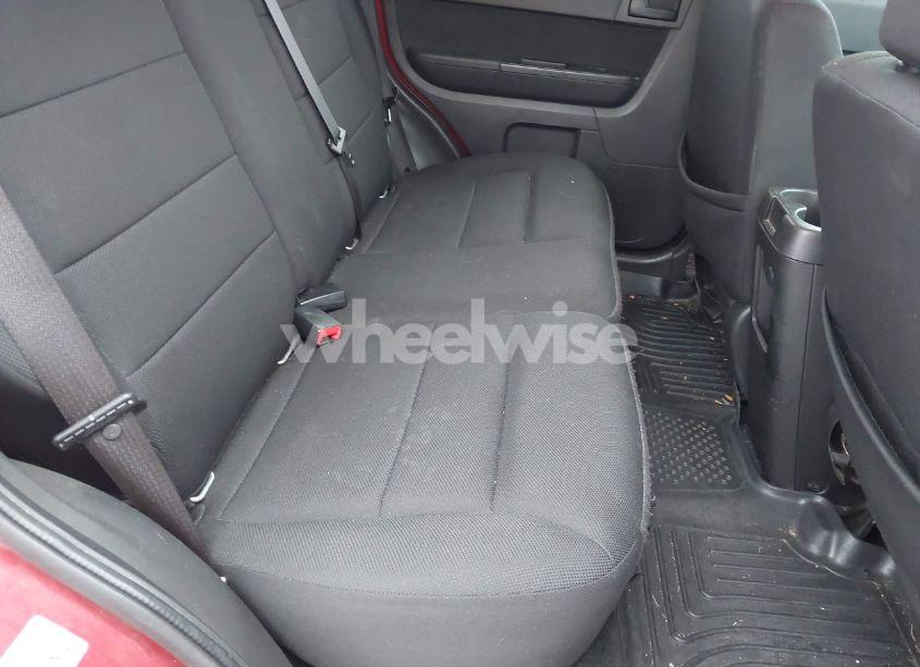 Photo 8 of 2010 Ford Escape XLT (VIN 1FMCU0D74AKC07355)