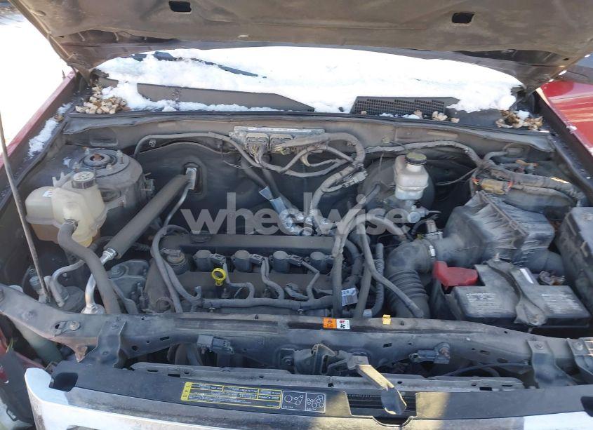 Photo 10 of 2010 Ford Escape XLT (VIN 1FMCU0D74AKD41945)