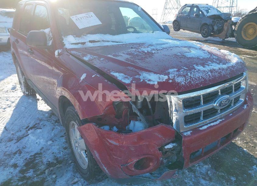 Photo 12 of 2010 Ford Escape XLT (VIN 1FMCU0D74AKD41945)