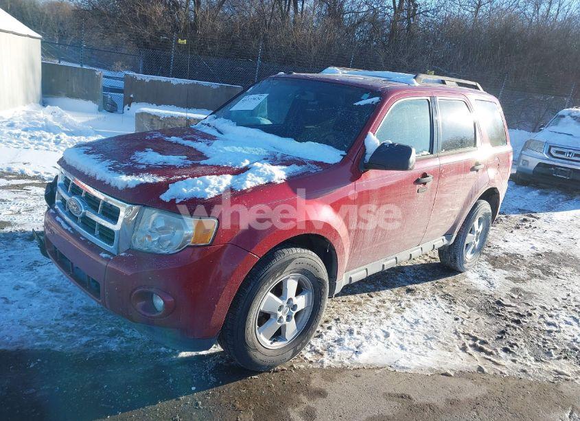 Photo 2 of 2010 Ford Escape XLT (VIN 1FMCU0D74AKD41945)