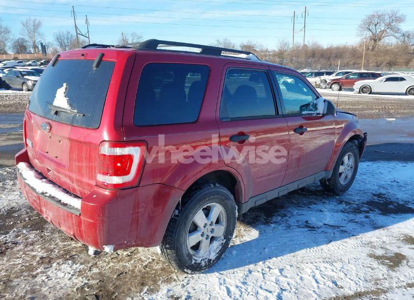 Photo 4 of 2010 Ford Escape XLT (VIN 1FMCU0D74AKD41945)