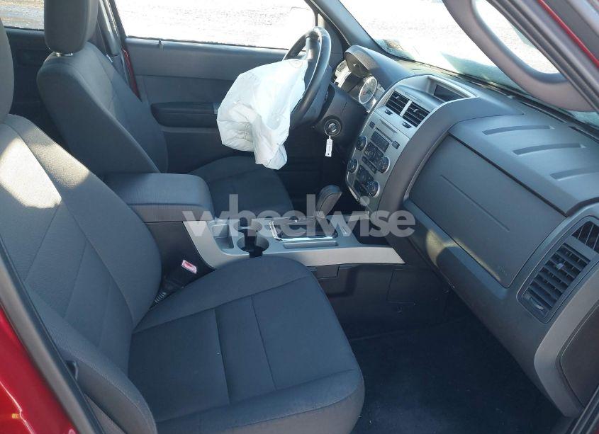 Photo 5 of 2010 Ford Escape XLT (VIN 1FMCU0D74AKD41945)