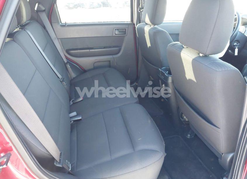 Photo 8 of 2010 Ford Escape XLT (VIN 1FMCU0D74AKD41945)