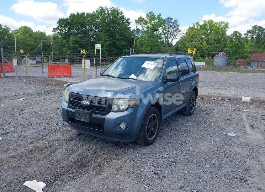 Photo 2 of 2011 Ford Escape XLT (VIN 1FMCU0D74BKA42232)