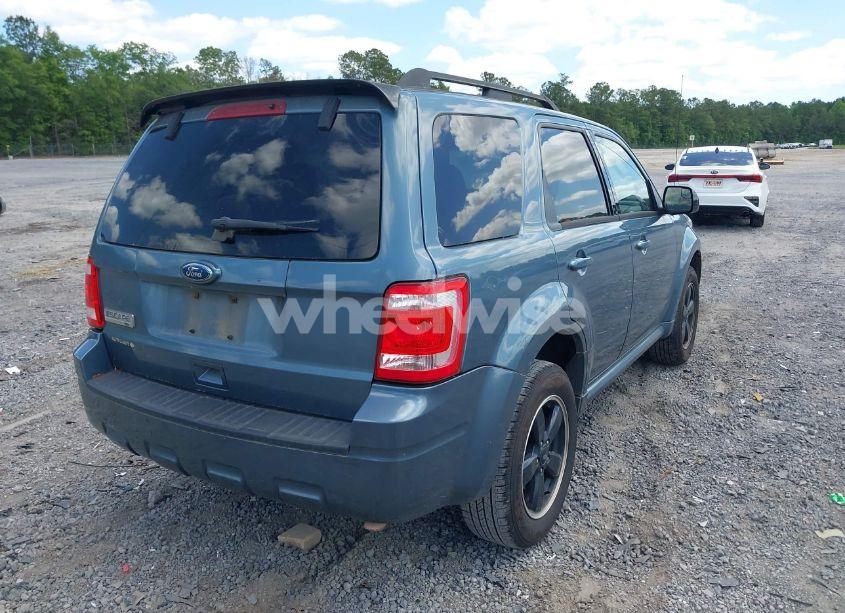 Photo 4 of 2011 Ford Escape XLT (VIN 1FMCU0D74BKA42232)