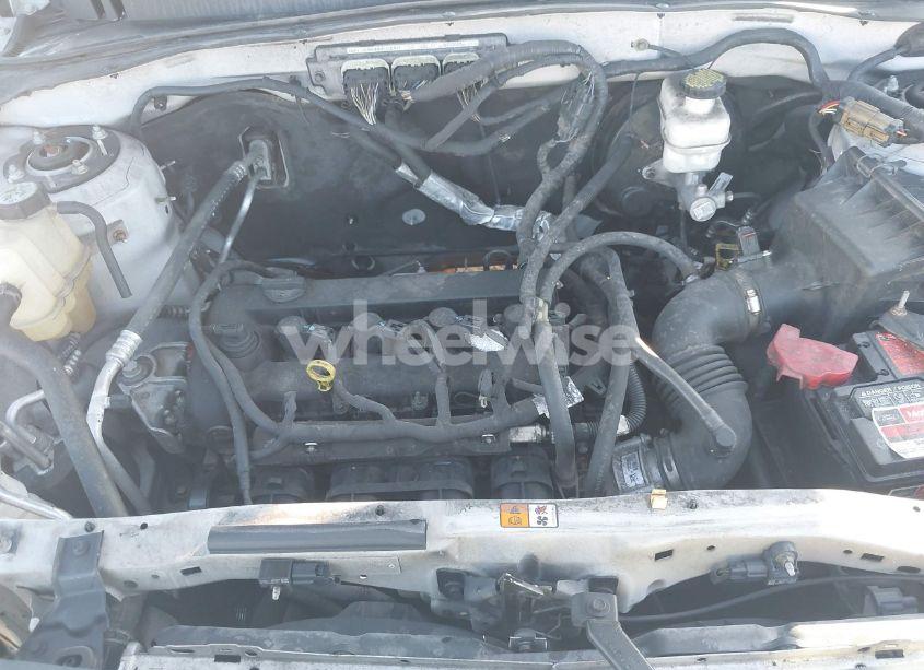 Photo 10 of 2011 Ford Escape XLT (VIN 1FMCU0D74BKA51187)