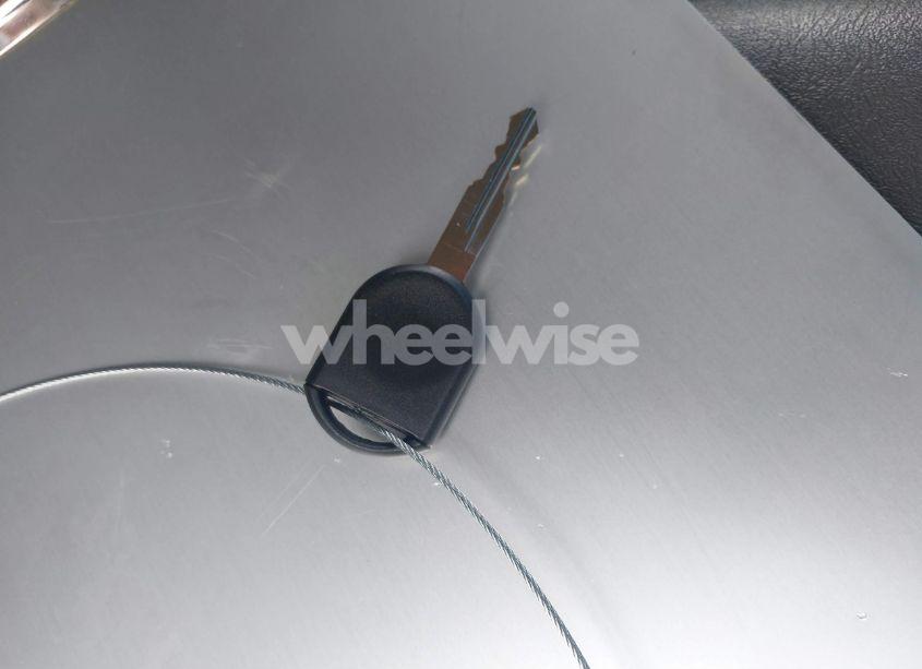 Photo 11 of 2011 Ford Escape XLT (VIN 1FMCU0D74BKA51187)