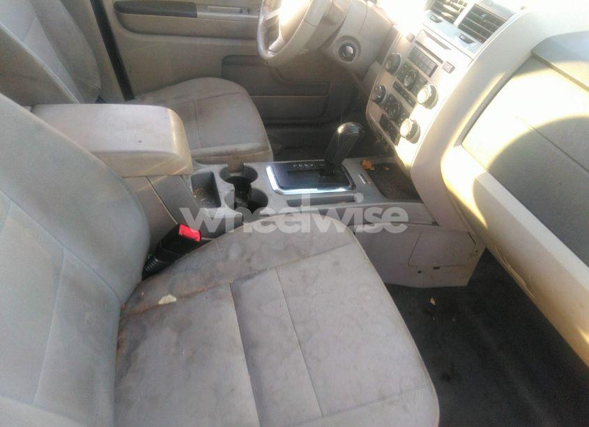 Photo 5 of 2011 Ford Escape XLT (VIN 1FMCU0D74BKA93553)