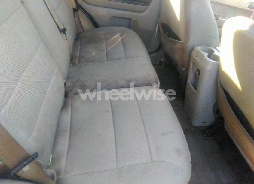 Photo 8 of 2011 Ford Escape XLT (VIN 1FMCU0D74BKA93553)