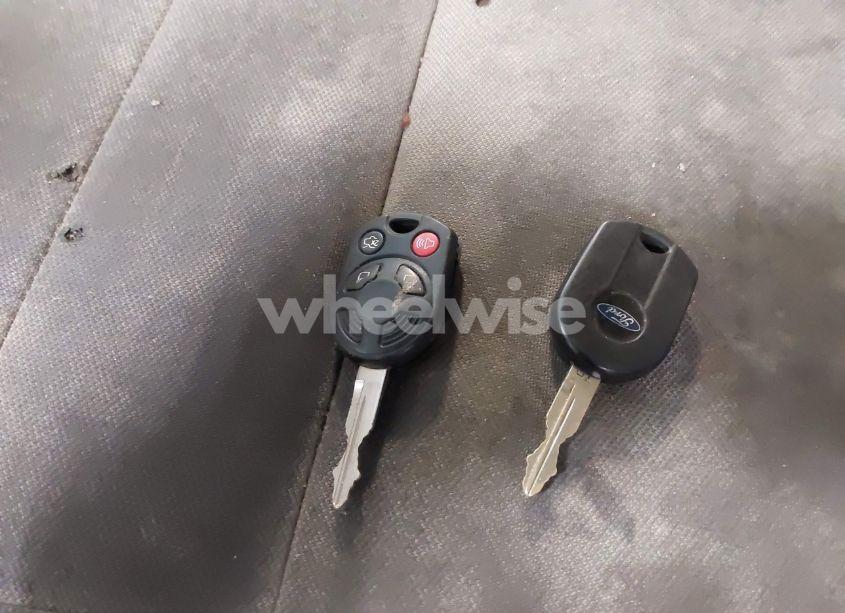 Photo 11 of 2011 Ford Escape XLT (VIN 1FMCU0D74BKB17317)