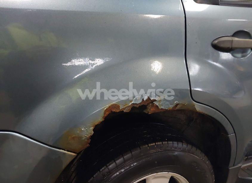 Photo 17 of 2011 Ford Escape XLT (VIN 1FMCU0D74BKB17317)