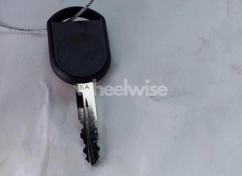 Photo 11 of 2011 Ford Escape XLT (VIN 1FMCU0D74BKB27877)