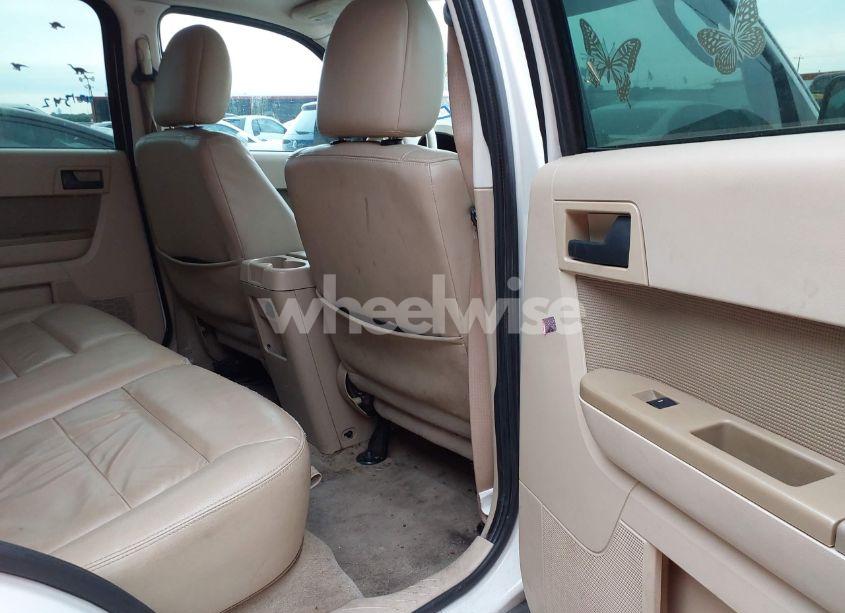 Photo 8 of 2011 Ford Escape XLT (VIN 1FMCU0D74BKB27877)