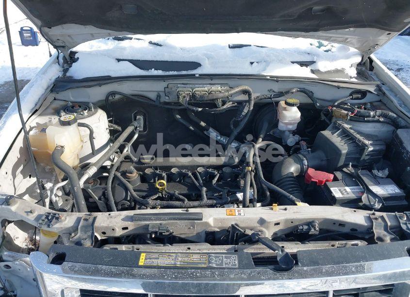 Photo 10 of 2011 Ford Escape XLT (VIN 1FMCU0D74BKC60316)