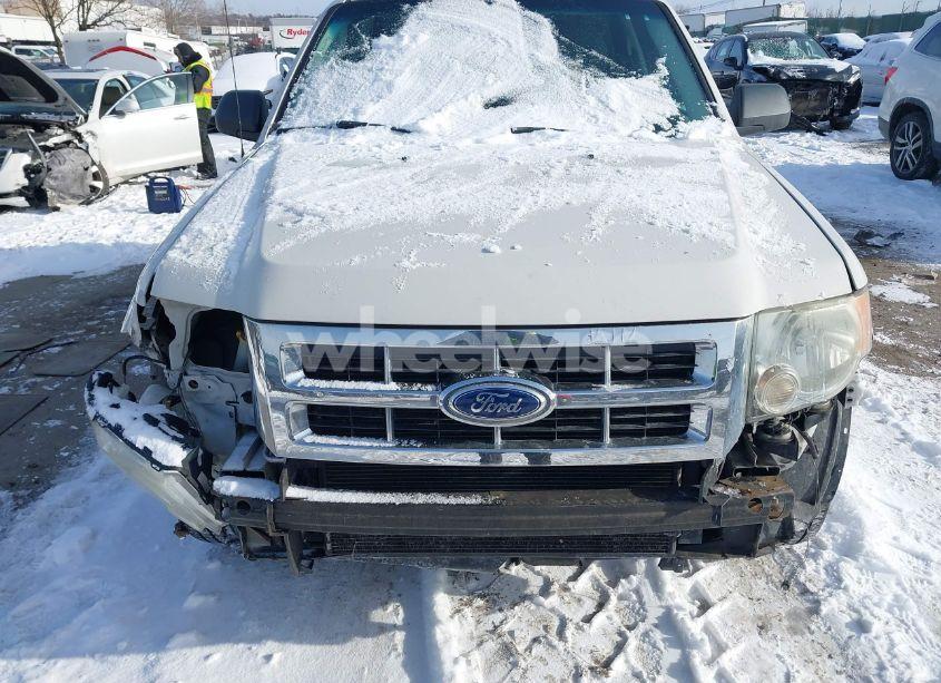 Photo 12 of 2011 Ford Escape XLT (VIN 1FMCU0D74BKC60316)