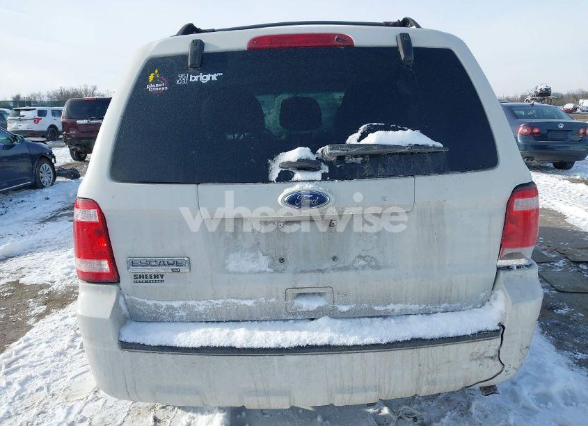 Photo 16 of 2011 Ford Escape XLT (VIN 1FMCU0D74BKC60316)