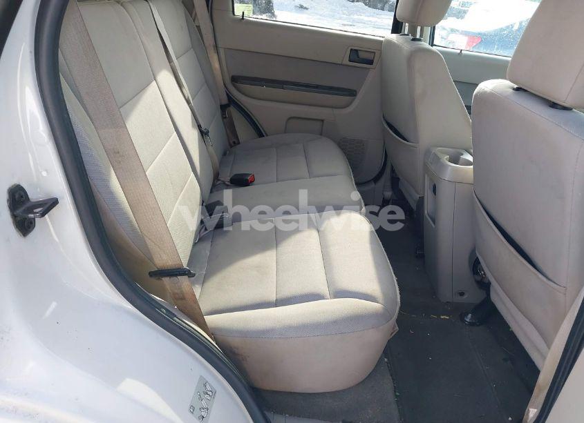 Photo 8 of 2011 Ford Escape XLT (VIN 1FMCU0D74BKC60316)