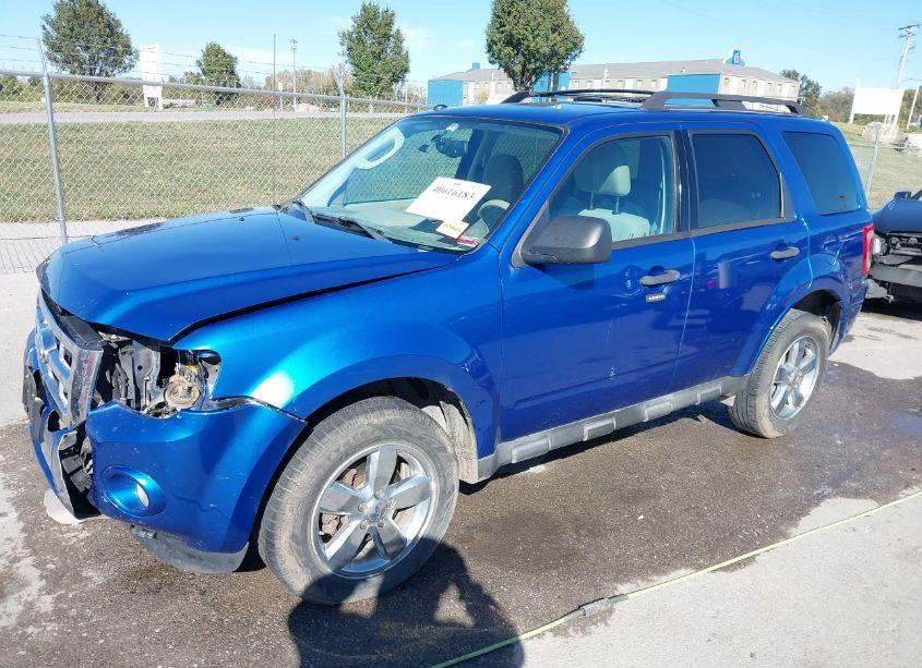 Photo 2 of 2012 Ford Escape XLT (VIN 1FMCU0D74CKA04341)