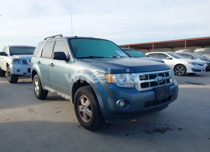 2012 Ford Escape XLT (VIN 1FMCU0D74CKA78746) main photo