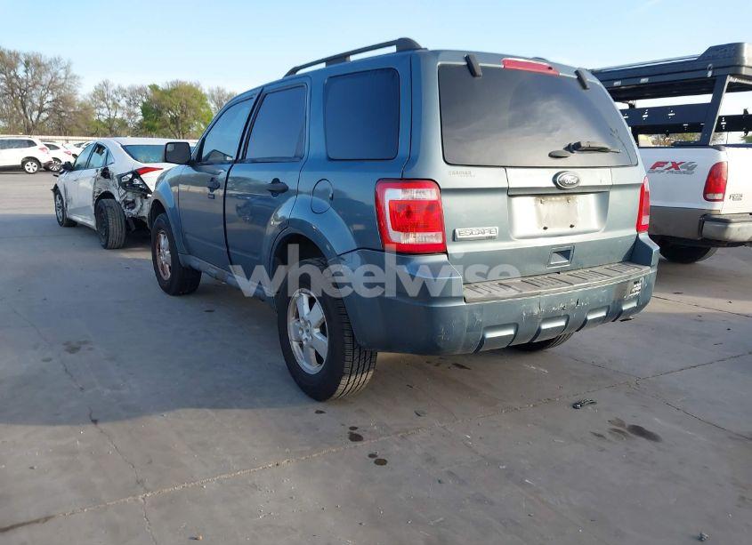 Photo 3 of 2012 Ford Escape XLT (VIN 1FMCU0D74CKA78746)