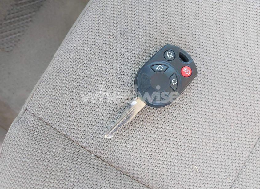 Photo 11 of 2010 Ford Escape XLT (VIN 1FMCU0D75AKA53111)