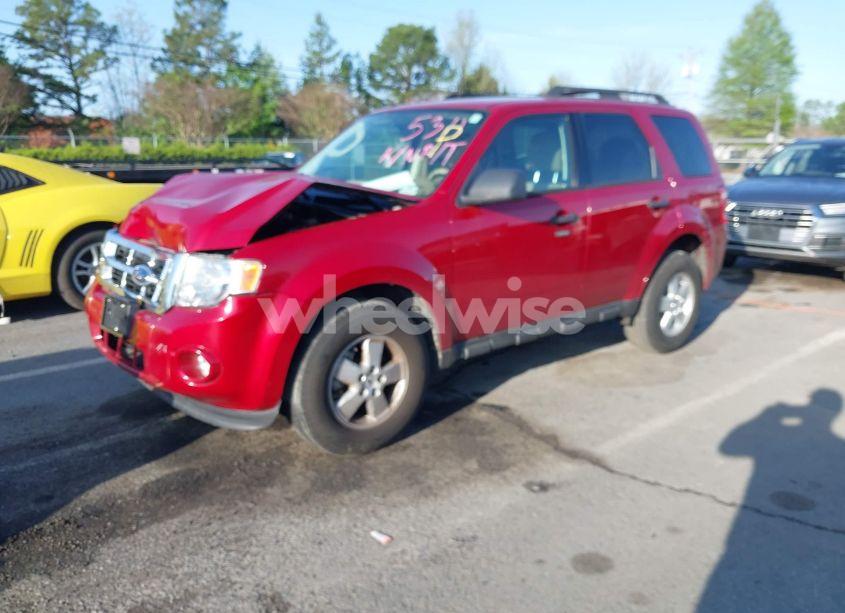 Photo 2 of 2010 Ford Escape XLT (VIN 1FMCU0D75AKA53111)