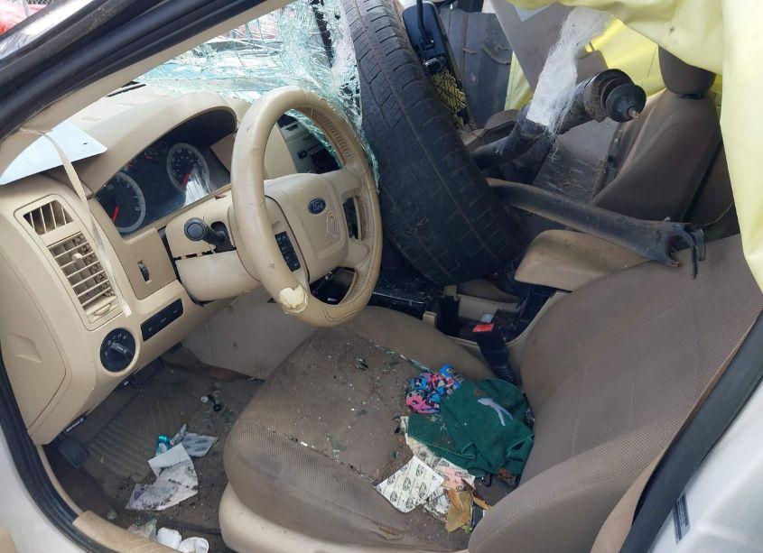 Photo 5 of 2010 Ford Escape XLT (VIN 1FMCU0D75AKA94953)