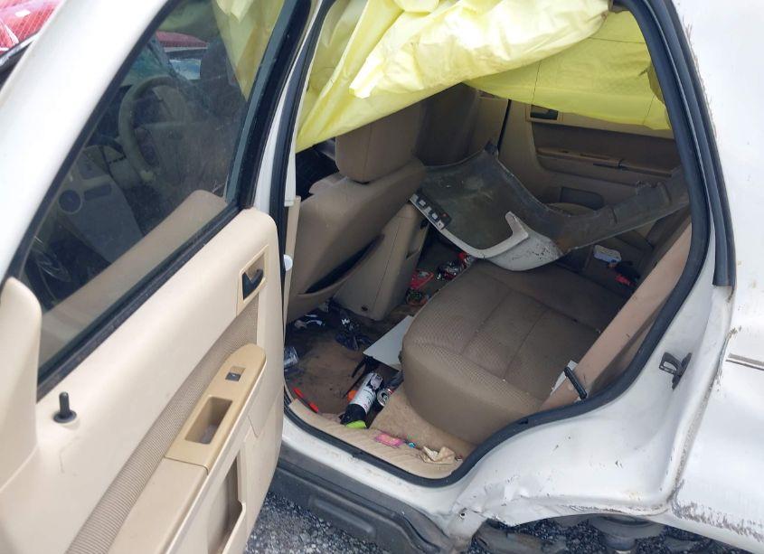 Photo 8 of 2010 Ford Escape XLT (VIN 1FMCU0D75AKA94953)