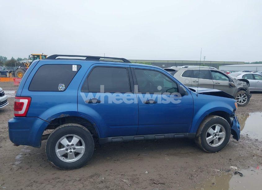 Photo 13 of 2010 Ford Escape XLT (VIN 1FMCU0D75AKA95245)
