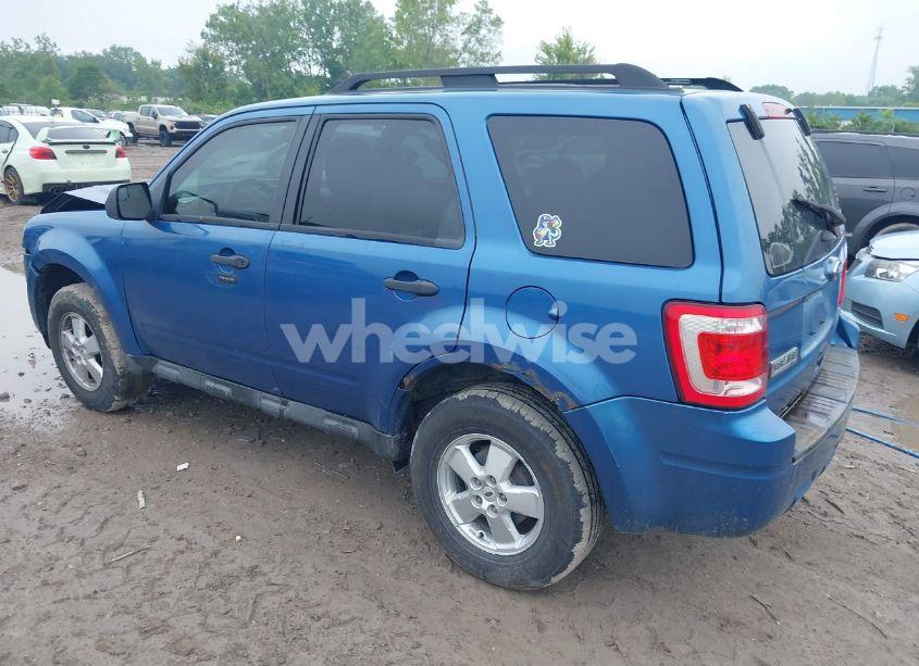 Photo 3 of 2010 Ford Escape XLT (VIN 1FMCU0D75AKA95245)