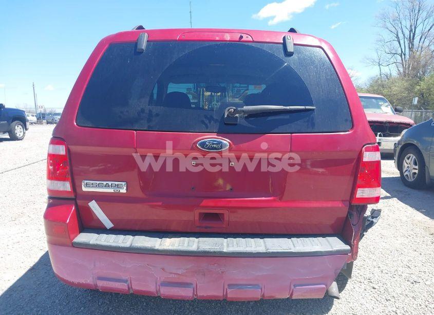 Photo 16 of 2010 Ford Escape XLT (VIN 1FMCU0D75AKB11394)