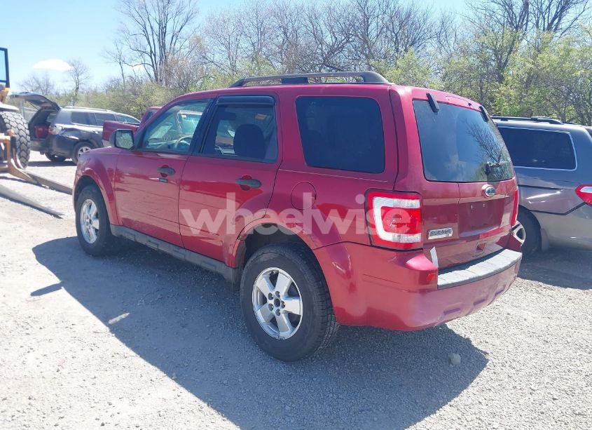 Photo 3 of 2010 Ford Escape XLT (VIN 1FMCU0D75AKB11394)